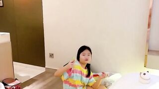 Cat Sings a Duet with Owner! 17