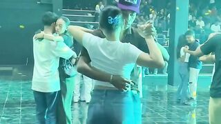 Dance 762