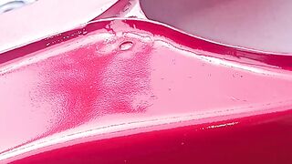 Merah maroon