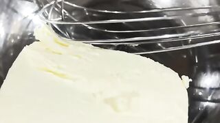 How to Make the Perfect Burnt Cheesecake | Creamy & Delicious!