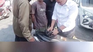 Bawa Puluhan Butir Ekstasi Hijau, Tukang Parkir di Surabaya Dibekuk Satresnarkoba