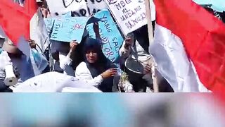 Didukung Lintas Partai, Ribuan Warga Sidoarjo Demo Tuntut Program MBG Dipertahankan
