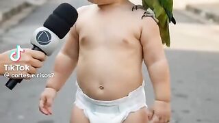 esse bebê é uma figuras você não vai acreditar