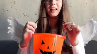 cewek Helloween cantik
