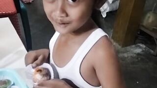 Mochi jajanan anak