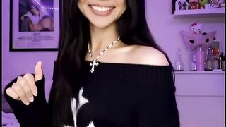 Attractive Girl Cardigan Wave 🙏 3