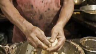 🌍 WORLD'S CRAZIEST Street Food You MUST Try Before You Die! 🤯🔥