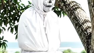 🏍️👻 PERSATUAN HANTU INDONESIA NONTON MOTOGP MANDALIKA DI ATAS POHON! POCONG PANIK, KUNTILANAK JADI KOMENTATOR! 😂