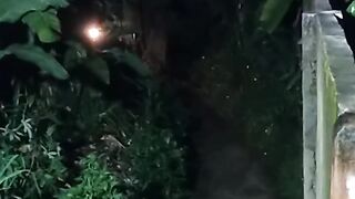 jalan jalan malam