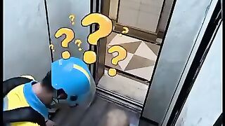 He pressed all the elevator button to help a dog find it's home 🏡😔