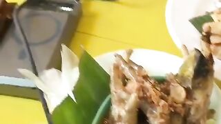 Sate maringgi