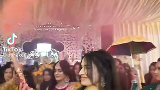 Alina Khan 7826