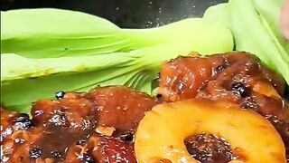Tender pork tight dish