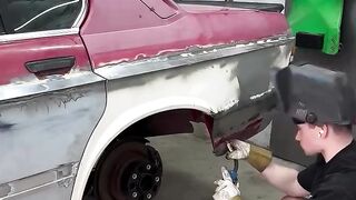 From Rust to Custom Masterpiece: BMW E30 Widebody Transformation