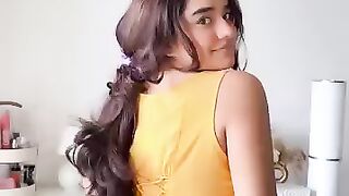 GRWM 🌻 #ytshorts #grwn #bollywood #makeup #ootd #love #getreadywithme #khushiimalhotra #viralreels