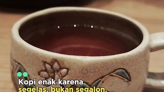 Tea off cup