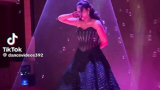 Beautiful Dance Performance 10