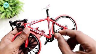 Mini Finger Racing Bike Miniature