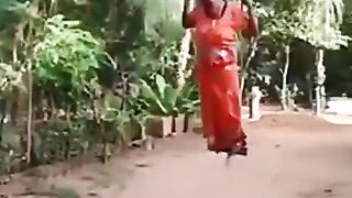 Nenek siapa ini