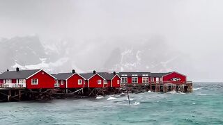 A Magical Fishing Village in Norway 🇳🇴🌊 | Red Houses & Dramatic Mountains