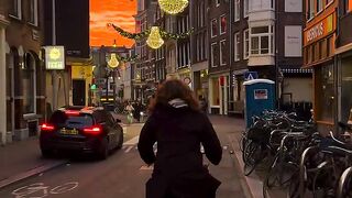 Amsterdam bike life! Send someone with whom you’d like to cycle here ☝️