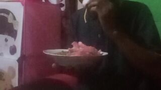 Assalamualaikum,Mari makan dan minum🇮🇩💚💚😊😊😊