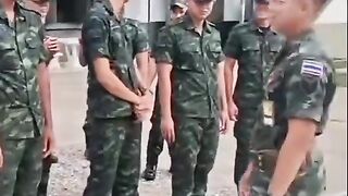 Polisi tidur berdiri