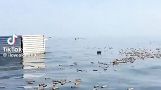 Iphone is going in ocean