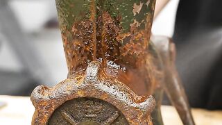 AntiqueTools #MeatGrinder #RustRemoval #VintageRestoration #SatisfyingCleani