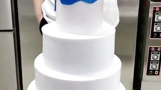 You Won't Believe How SATISFYING This Cake Decorating Is! 🤤🎂