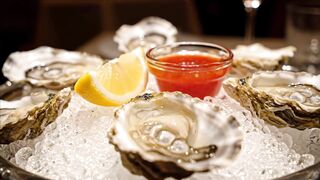 GOOD FOOD, DELICIOUS SEAFOOD, OYSTERS 6