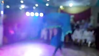 Mast dance 5