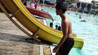 Ajak bocil berenang