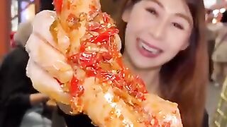 Viral Jumbo Squid 😍 |