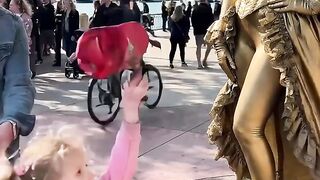 Comedy video 4 3
