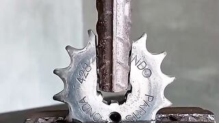 Amazing Metalworking DIY! Turning Scrap Metal into a Mechanical Invention 🔧