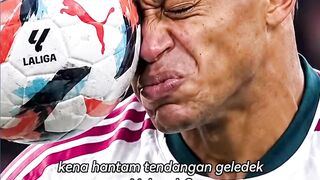 Kepala Robot? Mbappé Bangkit Usai Kena Hantam Tendangan Roket Valverde!