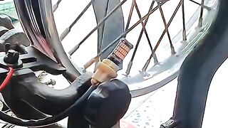 spoke wheel truing tool
