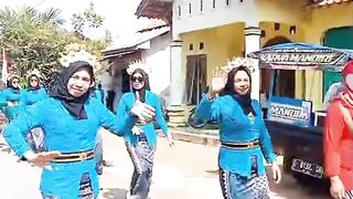 GOYANG DOMBRET