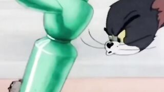 Tom Tried To Swat A Baby Mouse… SO JERRY STRETCHED HIS TAIL TO THE ROOF! 🪰🐭💥 (Instant Tail Snap)