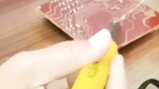 Merakit mimpi lewat sirkuit pcb