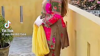 honey khan 8