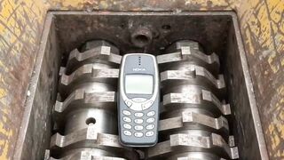 Shredder vs Handphone