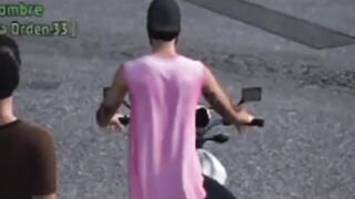 Me prestan una moto