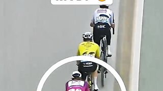 Mathieu Van der Poel sprint🚀cycling 🚀👏