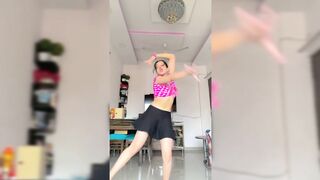 Indian Girl Hemali Kamble Dance 13