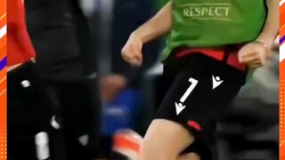 Momen respect Khvicha Kvaratskhelia kepada Cristiano Ronaldo 3