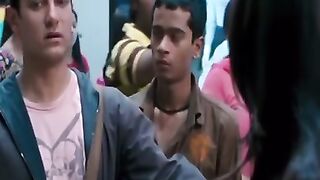 3idiots movie  Amir khan and Kareena kapoor funny scene