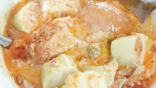 Lontong sayur tradisional Indonesian food