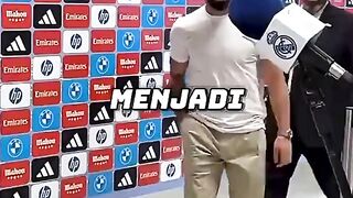 Mantan Pemain Real Madrid Ini Justru Dilarang Bermain, Ada Apa Sebenarnya?